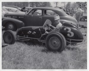 Johnny Thomson in the Caruso #3 Sprint car